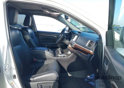 2014 Toyota Highlander Limited V6 from USA, damaged, VIN 5TDYKRFH7ES018742